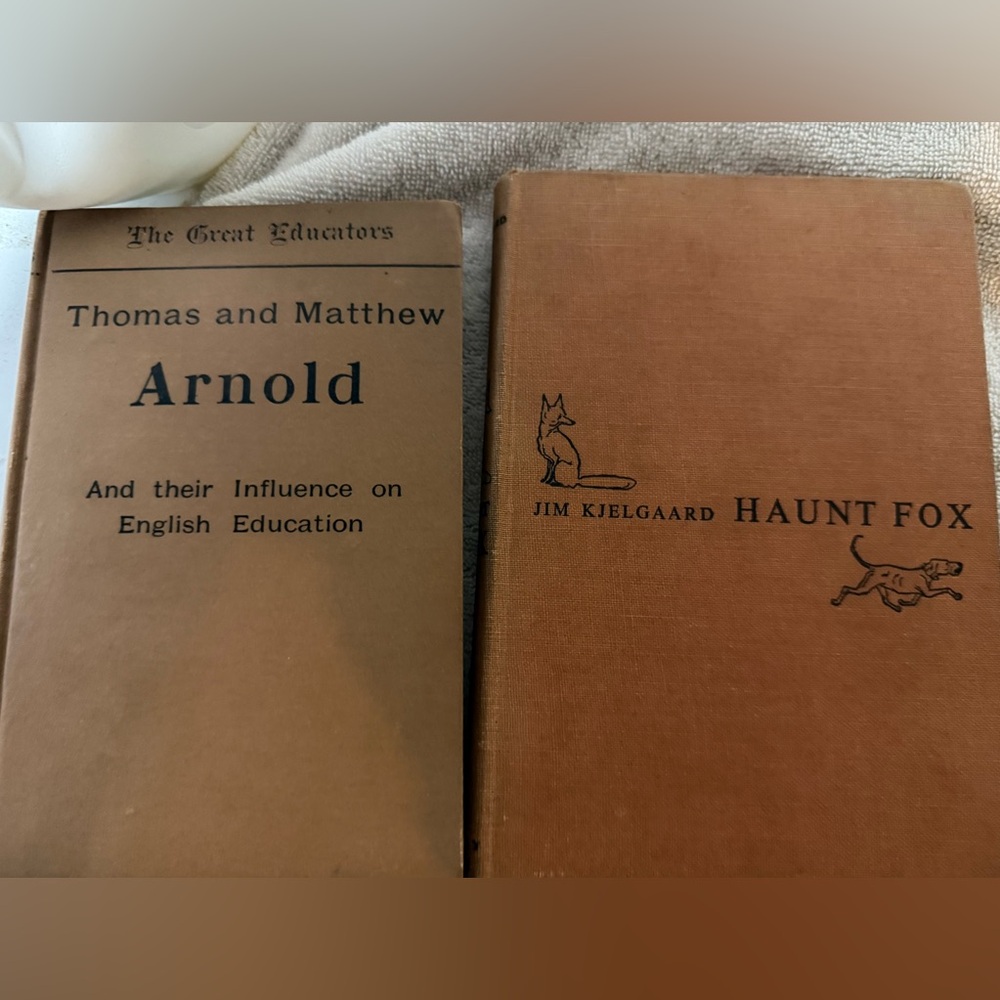 Vintage Nature & Literature Book Pair – Haunt Fox + Thomas & Matthew Arnold (2)